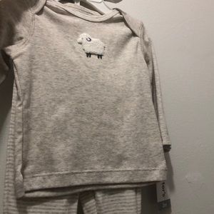 Unisex, neutral boy girl 3months sheep set.